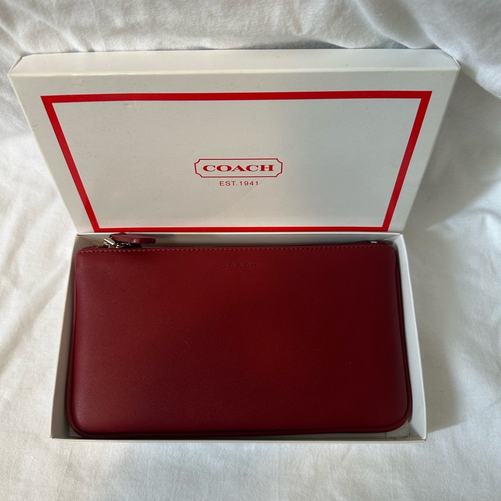 Vintage Coach Cosmetic / Wallet. Brand NEW - Picture 2 of 7